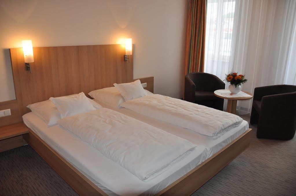 Hotel Fortuna Stockach Buitenkant foto