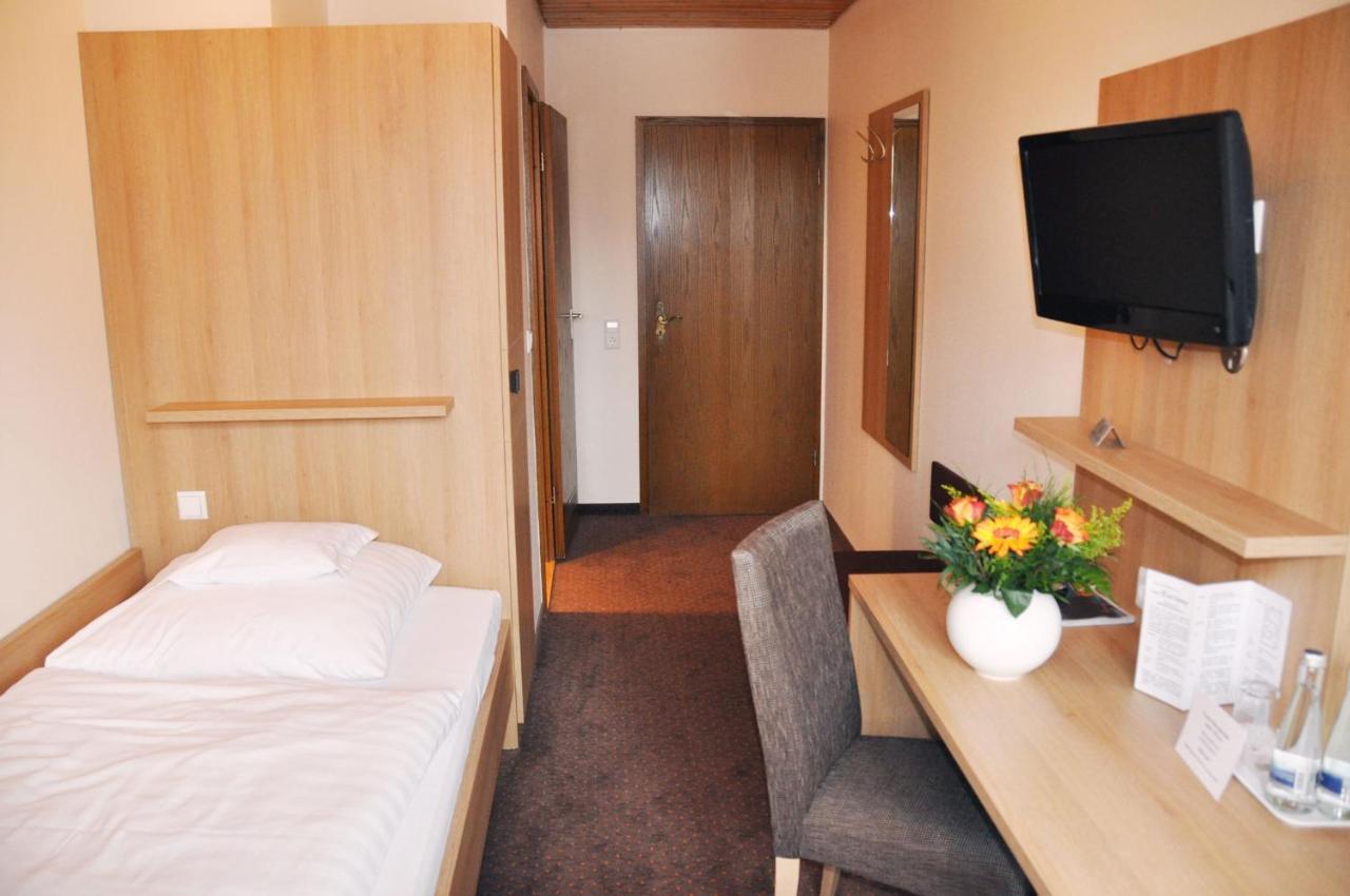 Hotel Fortuna Stockach Buitenkant foto