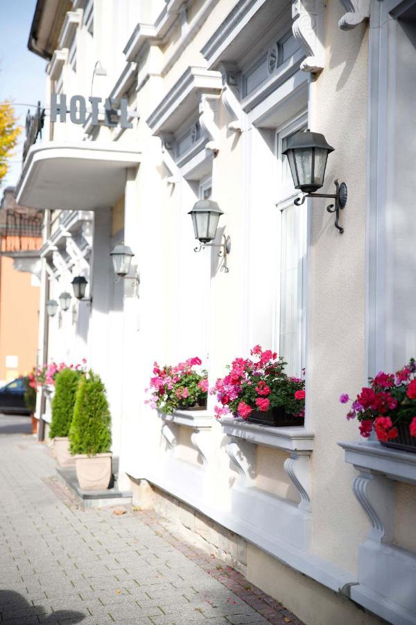 Hotel Fortuna Stockach Buitenkant foto